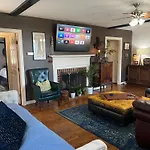 Wine Country Cottage