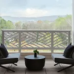 Kimpton - The Forum Hotel By Ihg