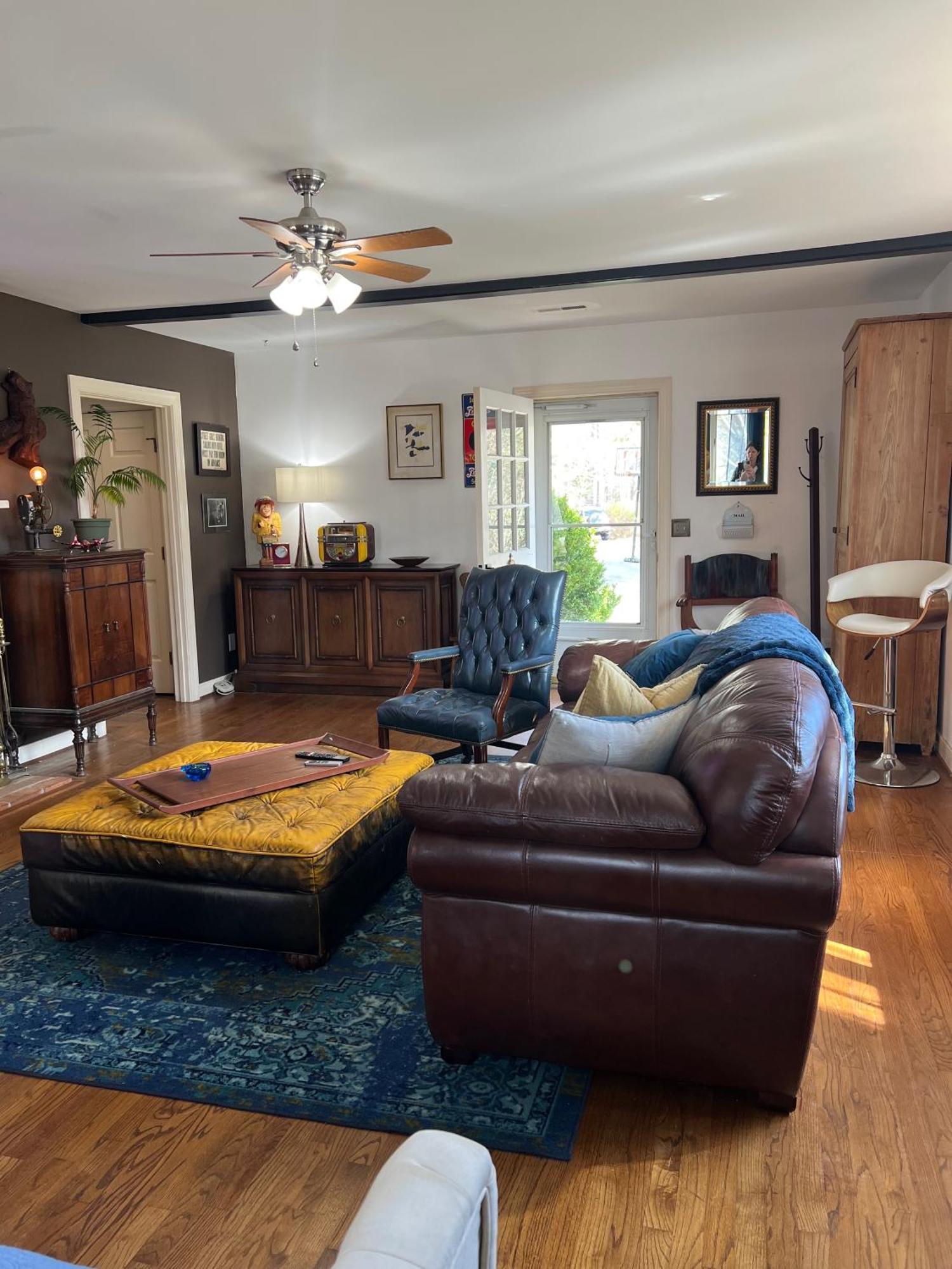 Wine Country Guest house *