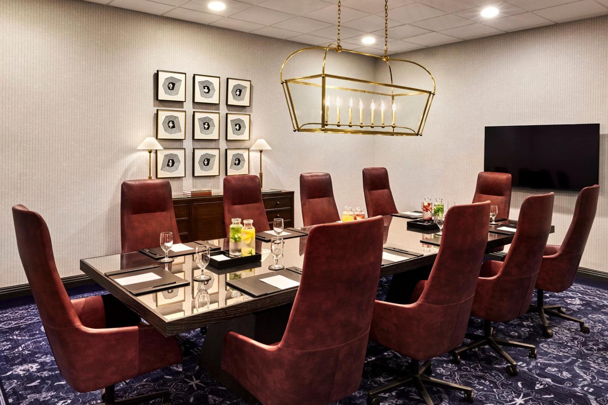 Omni 4* Charlottesville