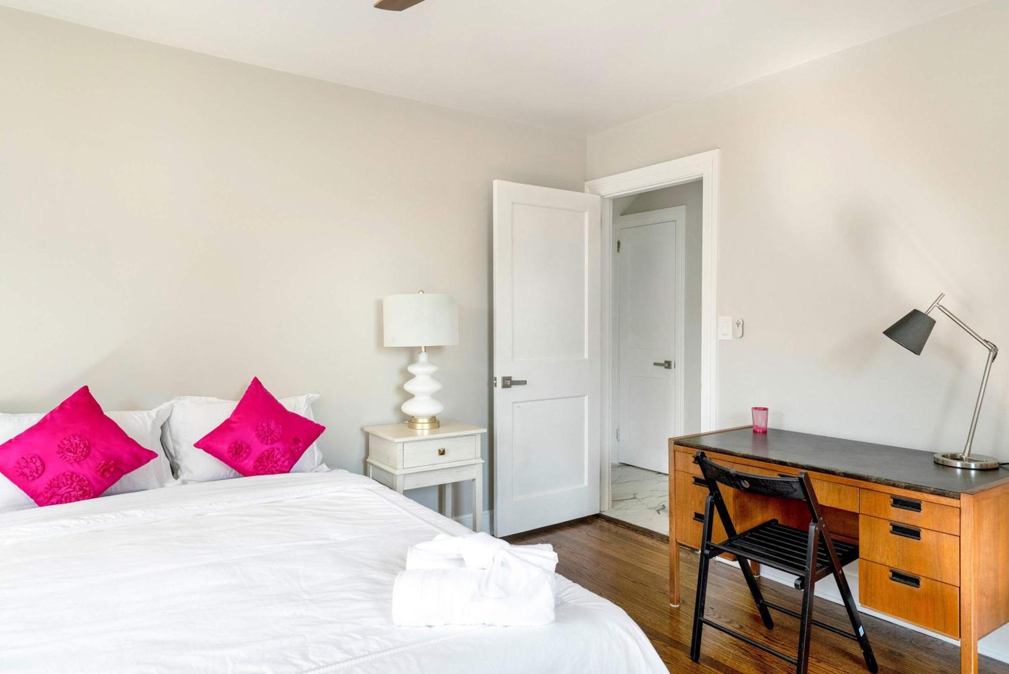 Casa de férias Charming Cape Cod In Heart Of