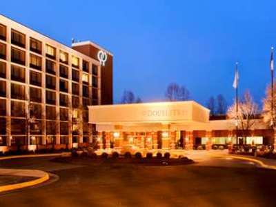 Doubletree By Hilton Hotel Charlottesville