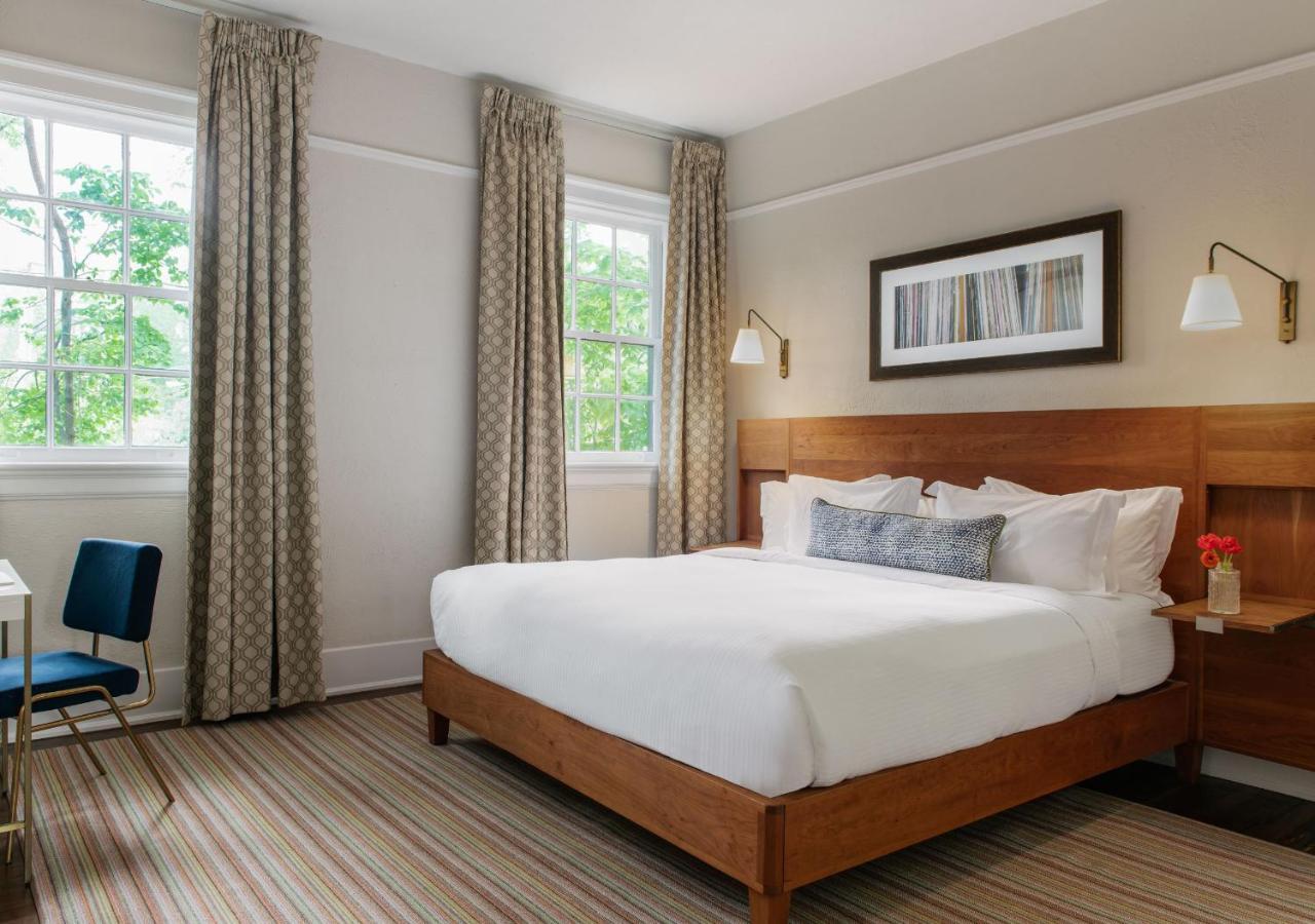 Oakhurst At The 4*