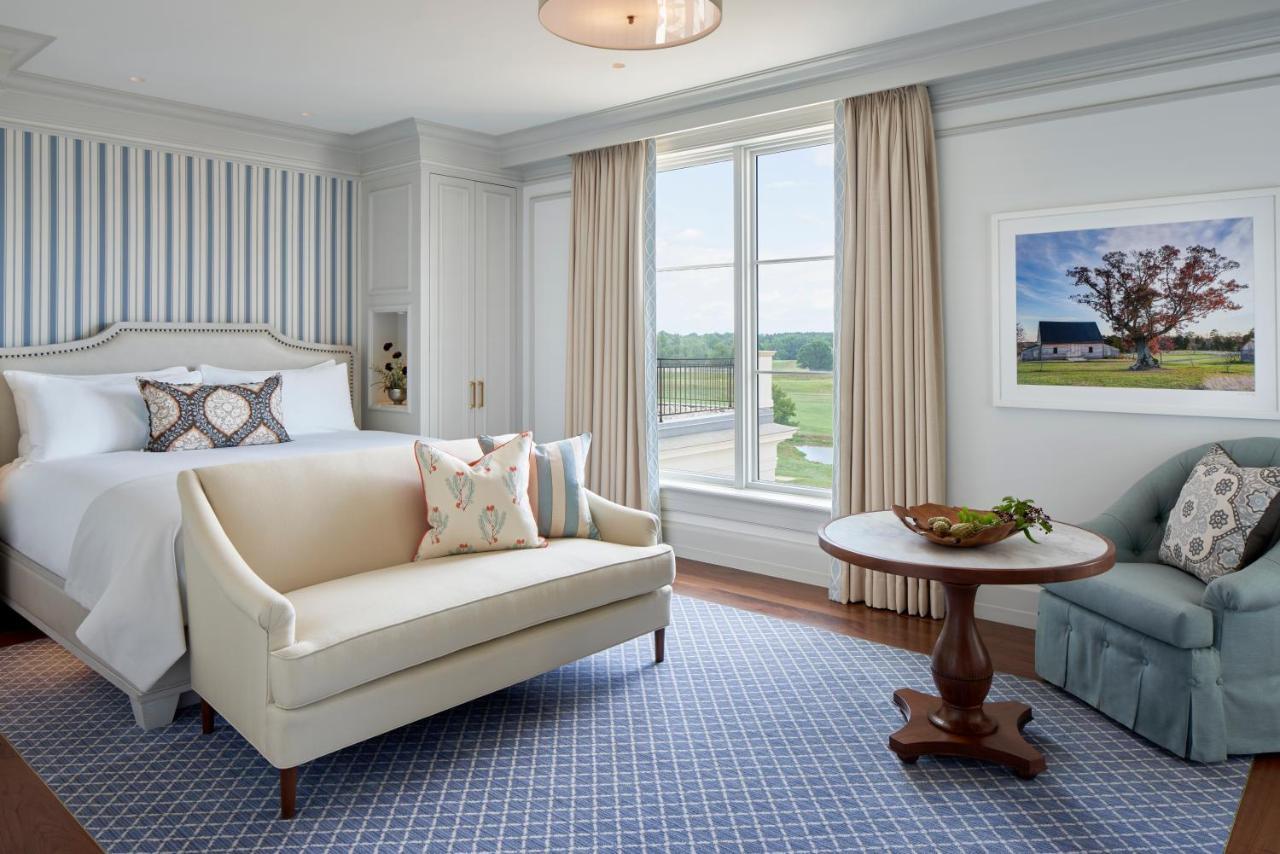 Hall 5* Charlottesville